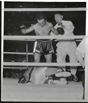 Robert Cohen Losing Boxing Match