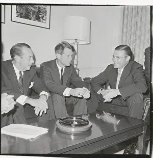Sitting Room Prints: Robert Kennedy Meeting With Leaders