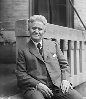Governor Prints: Robert Lafollette Sr. Senator, Seated