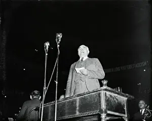 Robert Minor Delivering a Speech