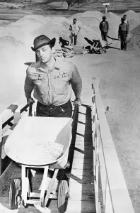 Wheelbarrow Prints: Robert Mitchum Serving 60 Day Sentence for Marijuana 1949