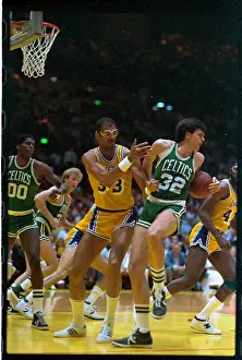 Robert Parish in Basketball Game