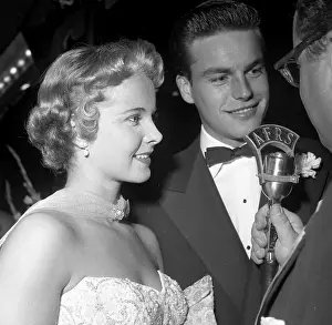 Leaf 4 1 13 Prints: Robert Wagner At An Event
