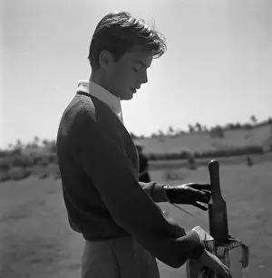 Leaf 4 1 13 Prints: Robert Wagner Playing Golf