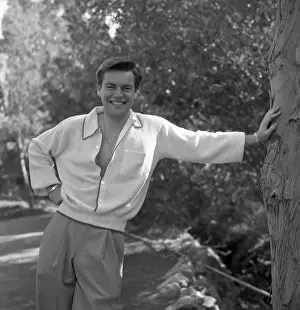 Leaf 4 1 13 Prints: Robert Wagner Portrait Session