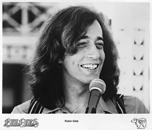 Prints of CIRCA 1978: Robin Gibb of the pop group The Bee Gees poses for an RSO records publicity still circa 1978. (Photo by Michael Ochs Archives/Getty Images) A Visual Journey Through the Legendary Brothers’ Timeless Legacy: Robin Gibb
