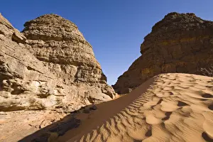 Fell Prints: Rock formations in the Libyan Desert, Akakus Mountains, Libya, North Africa, Africa