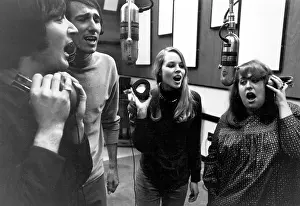 Accessory Prints: Rock Group Mamas and Papas