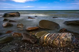 Images Dated 3rd July 2012: Rocks on the Baltic Sea beach, Jasmund National Park, Rugen island, Rugen