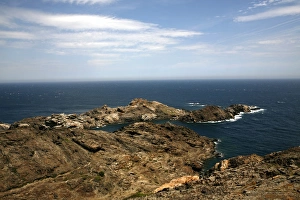 Catalonia Collection: Rocky coast at Cap de Creus, the last eminences of the Pyrenees, Catalonia, Spain, Europe