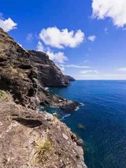 Images Dated 15th April 2014: Rocky coastline on the Camino del Poris, Pirates Cove, Tijarafe, La Palma, Canary Islands, Spain
