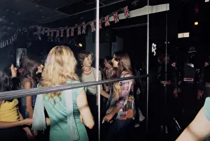 Rodney Bingenheimer's English Disco