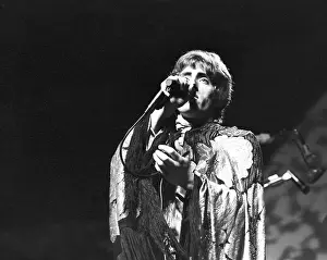Sing Prints: Roger Daltry At The Monterey Pop Festival
