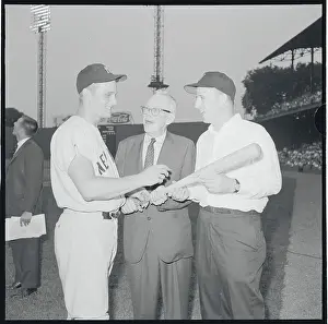 Roger Maris Giving Batting Advice