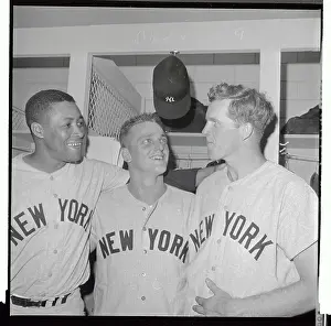 Roger Maris with Teammates