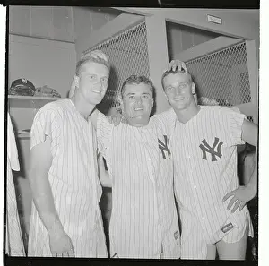 Roger Maris with Teammates