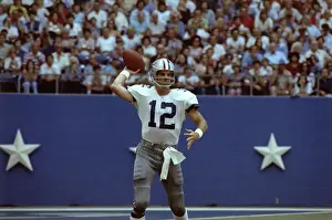 Roger Staubach Making Pass