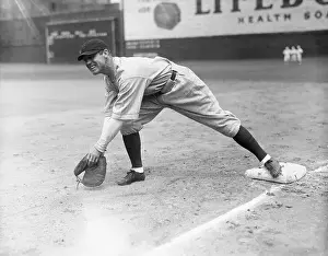 Rogers Hornsby Fielding for Braves