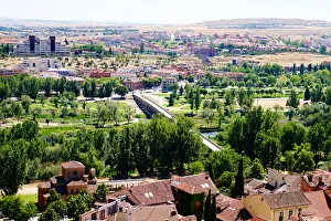 Images Dated 25th July 2015: Roman bridge and Tormes River, Salamanca, Spain
