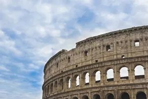 Images Dated 4th December 2016: The Roman Colisseum