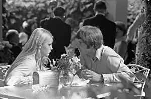 Huty25530 Prints: Rona Barrett's Beverly Hills Party
