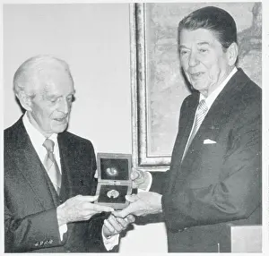 Clary Prints: Ronald Reagan Presenting Congressional Gold Medal