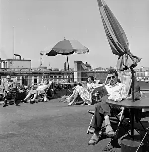 Deckchair Prints: Roof Garden