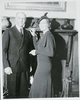 Roy Chapman Andrews with Wilhelmina Christmas