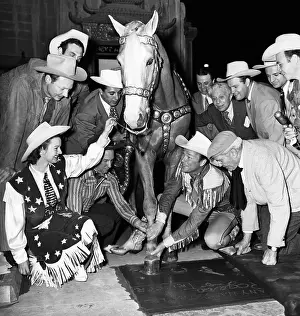 Footprint Prints: Roy Rogers And Trigger At Grauman'S