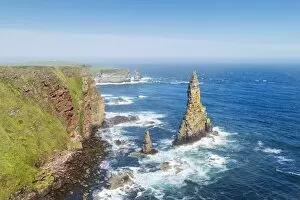 Rugged coastal landscape with the Duncansby Stacks, rock pinnacles, at Duncansby Head, Caithness, Scotland