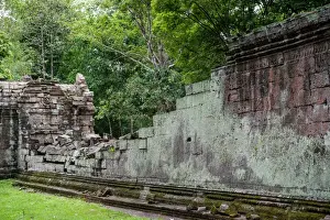2012 Prints: A ruined wall of Ta Prohm Temple