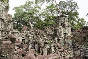 Images Dated 17th July 2006: Ruins of Preah Kham temple