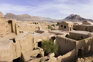 Images Dated 21st April 2014: Ruins of the Safavid village of Kharanaq, Meybod, Yazd, Iran