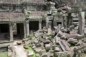 Images Dated 16th July 2006: Ruins of Ta Prohm temple
