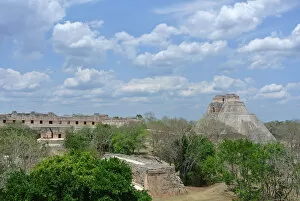 Images Dated 21st April 2016: Ruins of Uxmal