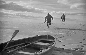 Row Boat Prints: Running For The Boat