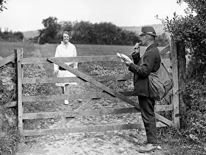 Lac0078 Prints: RURAL POSTMAN
