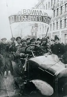 Russian Text Prints: Russian Revolutionaries on Parade