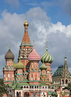 Images Dated 31st August 2015: Saint Basils cathedral in Moscow, Russia
