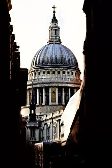 Images Dated 19th February 2012: Saint Pauls Cathedral, London