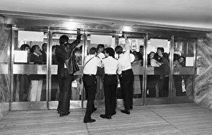 1978 Prints: Sale Starts