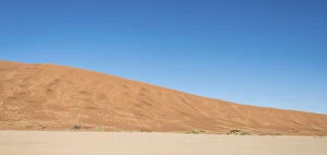 Panorama Collection: Salt and clay pan, Dead Pan, Sossusvlei, UNESCO World Heritage Site, Namib Desert, Namibia