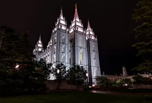 Images Dated 22nd May 2015: Salt lake temple
