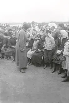 Immigration Prints: Salvation Army Passing out Doughnuts to Immigrants