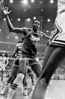 Prints of Sam Lacey playing for the Kansas City Kings in the 1975-1976 season at the Chicago Stadium in Chicago, Il. (Photo by Paul Natkin/Getty Images) Courtside Vibes: Stunning Basketball Prints: Sam Lacey playing for the Kansas City Kings in the 1975-1976 season at the Chicago Stadium in Chicago