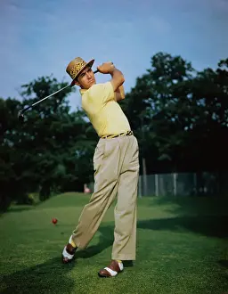 Goals Prints: Sam Snead Swinging Golf Club
