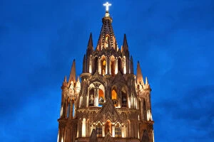 Images Dated 23rd October 2015: San Michael Archangel Church, Guanajuato
