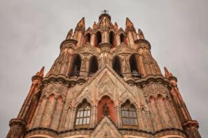 Images Dated 23rd October 2015: San michael Archangel Church, Guanajuato