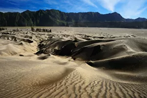 Images Dated 30th July 2011: Sand dune of Mount Bromo, Indonesia