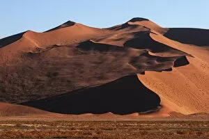 Harry Laub Travel Photography Gallery: Sand dunes, evening light, Sossusvlei, Namib Desert, Namib-Naukluft National Park